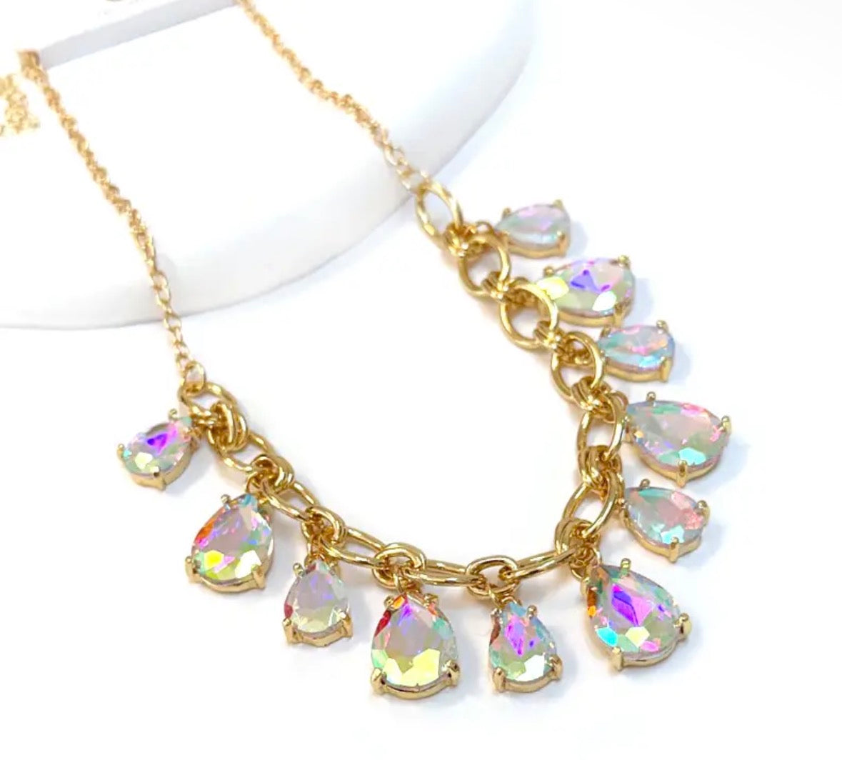 Teardrop chain
