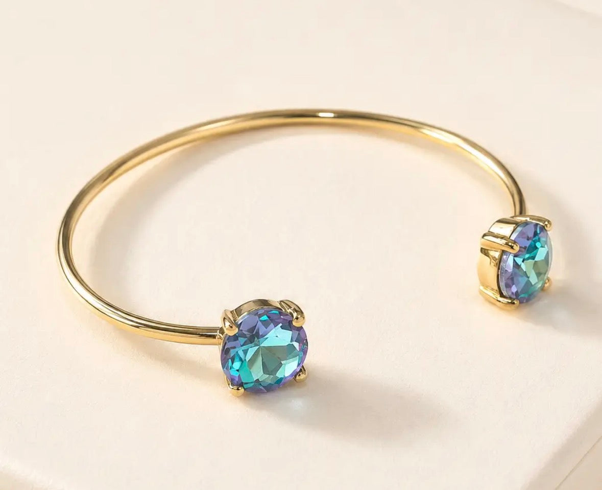 Cuff bangle